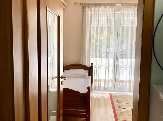 Your Tidy & Affordable Base In Tirane! * Tirana