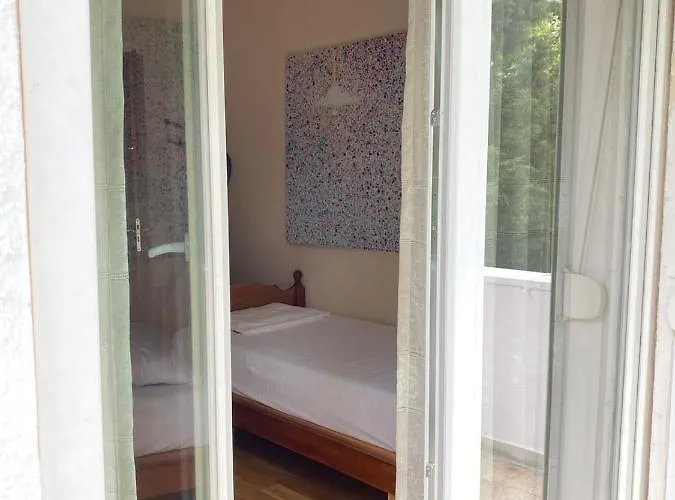 Your Tidy&affordable Base In Tiranë! Lejlighed