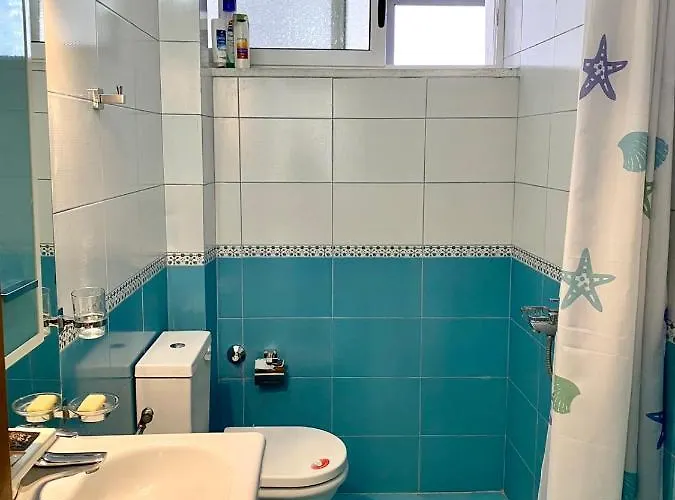 Your Tidy & Affordable Base In Tirane! Apartamento